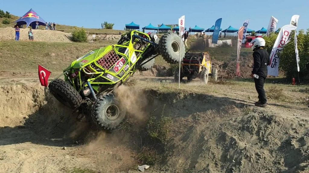 Vezirköprü Peli Offroad Fest’te Çifte Yarış